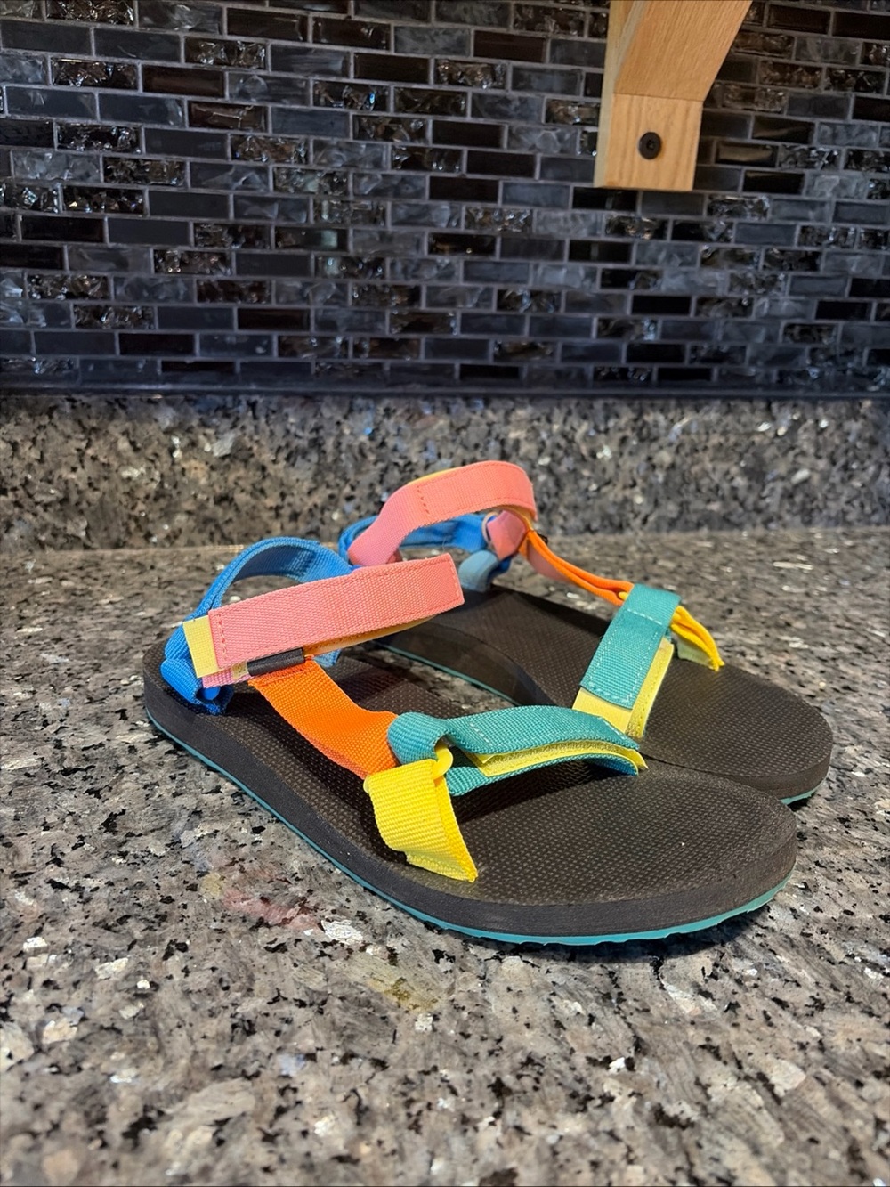 Teva Original Universal Colorblock Wind Multi ankle strap sandals 10 Womens